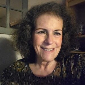 Meet your Posher, Mimi